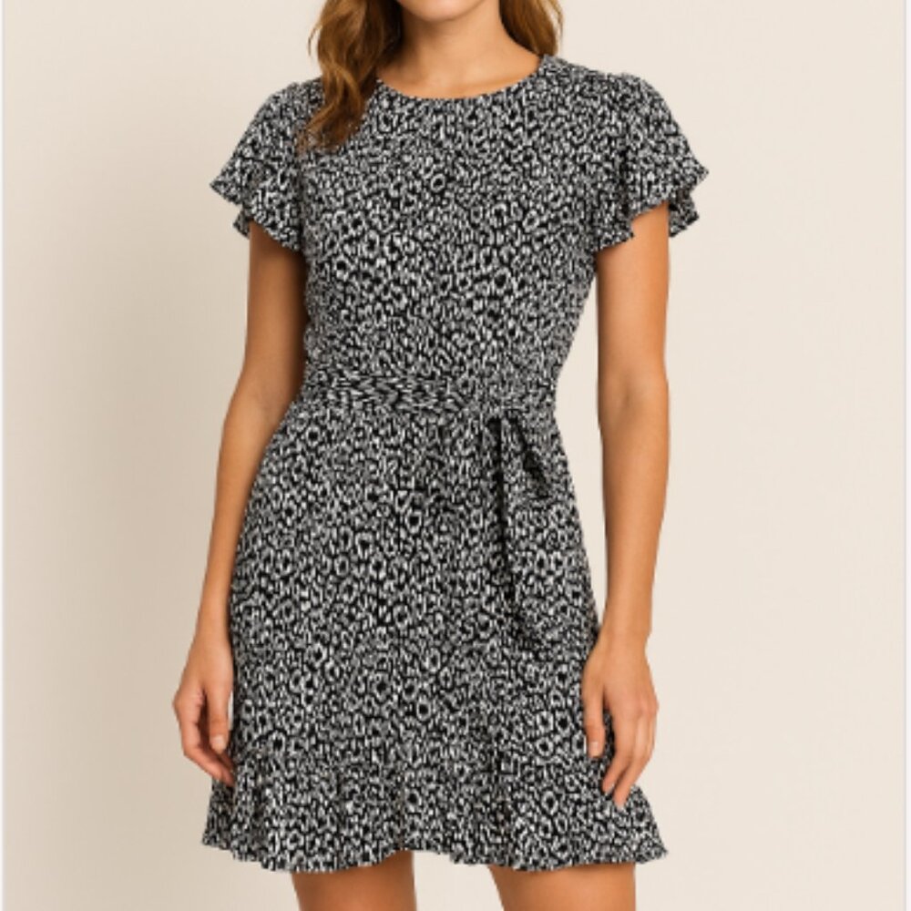 Michael Kors Black White Belted Faux Wrap Dress w/Ruffle Hem, Short Sleeve - MED